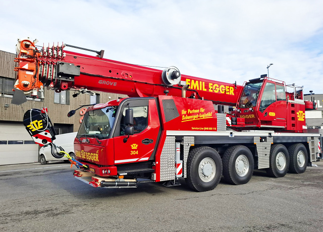 La grue mobile GROVE de 90 tonnes